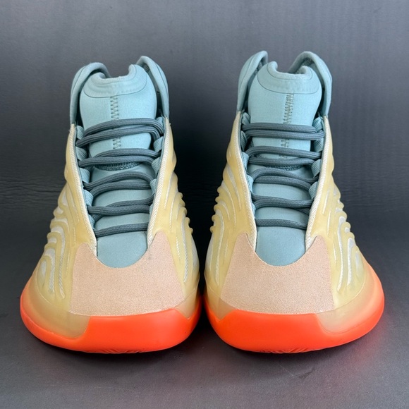 adidas Yeezy Quantum 'Hi-Res Coral' athletic sneaker shoes men’s size 12 - Picture 2 of 10